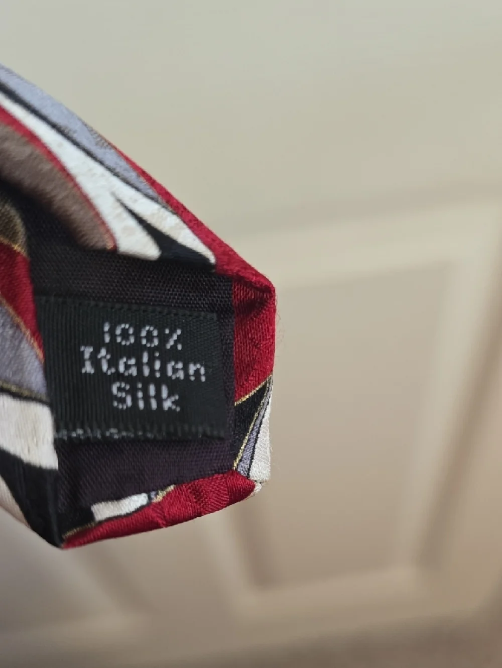 Halston Heritage‎ Red Black Gray Geometric Silk Tie